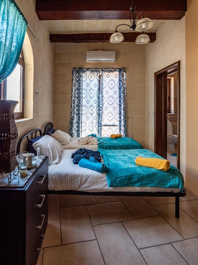 250 Yo Tal-Bambinu Boutique Farmhouse Xagħra Екстериор снимка